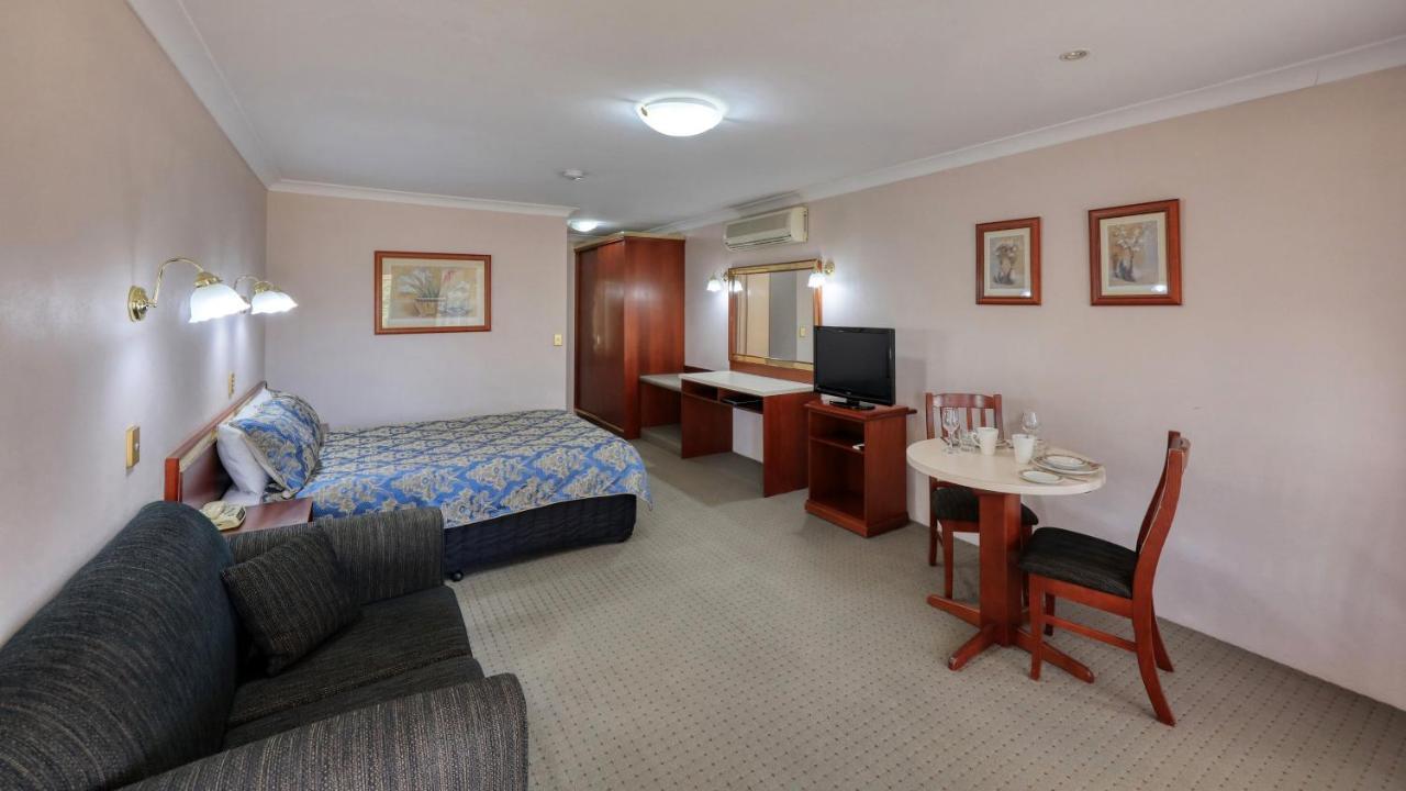 Southern Comfort Motor Inn Cootamundra Εξωτερικό φωτογραφία