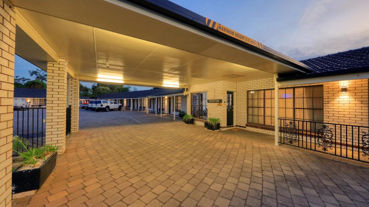 Southern Comfort Motor Inn Cootamundra Εξωτερικό φωτογραφία